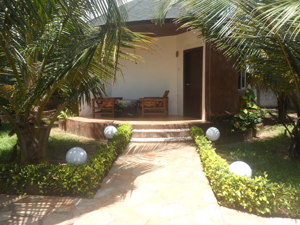 Legacy Tribe Beach Resort Prampram Exteriér fotografie