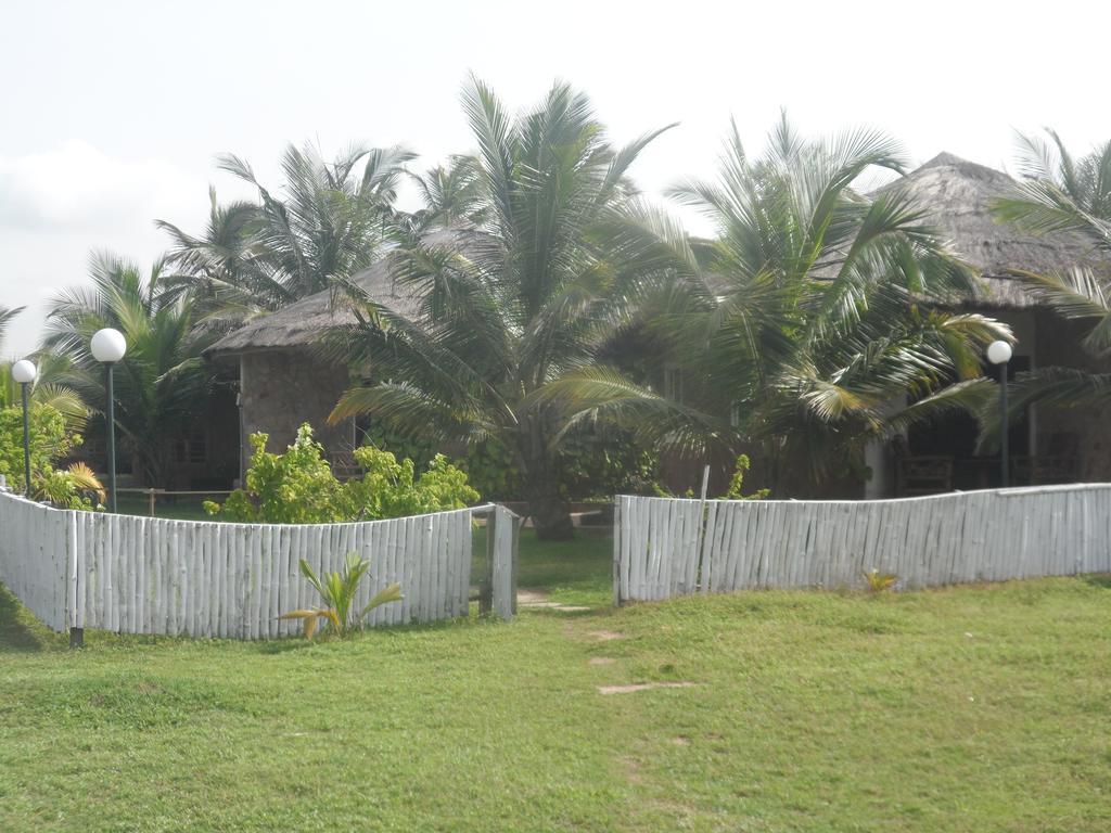 Legacy Tribe Beach Resort Prampram Exteriér fotografie